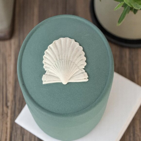 Wedgewood Teal Green Blue Sea Shell Trinket Ring Box Rare Jasperware